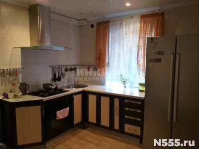 Продам 2-х этажный дом в городе Луганск улица Черноморская